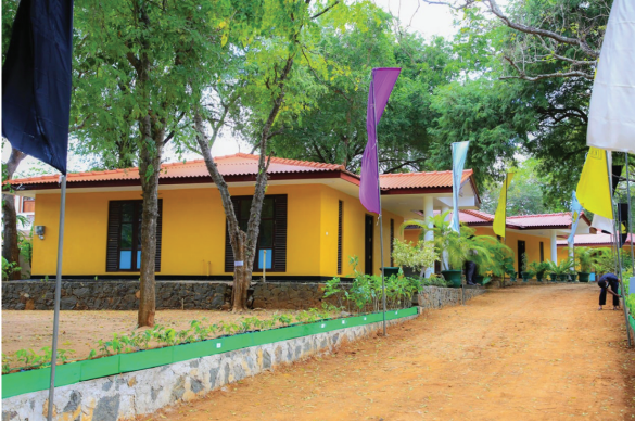 LECO Bungalow exterior